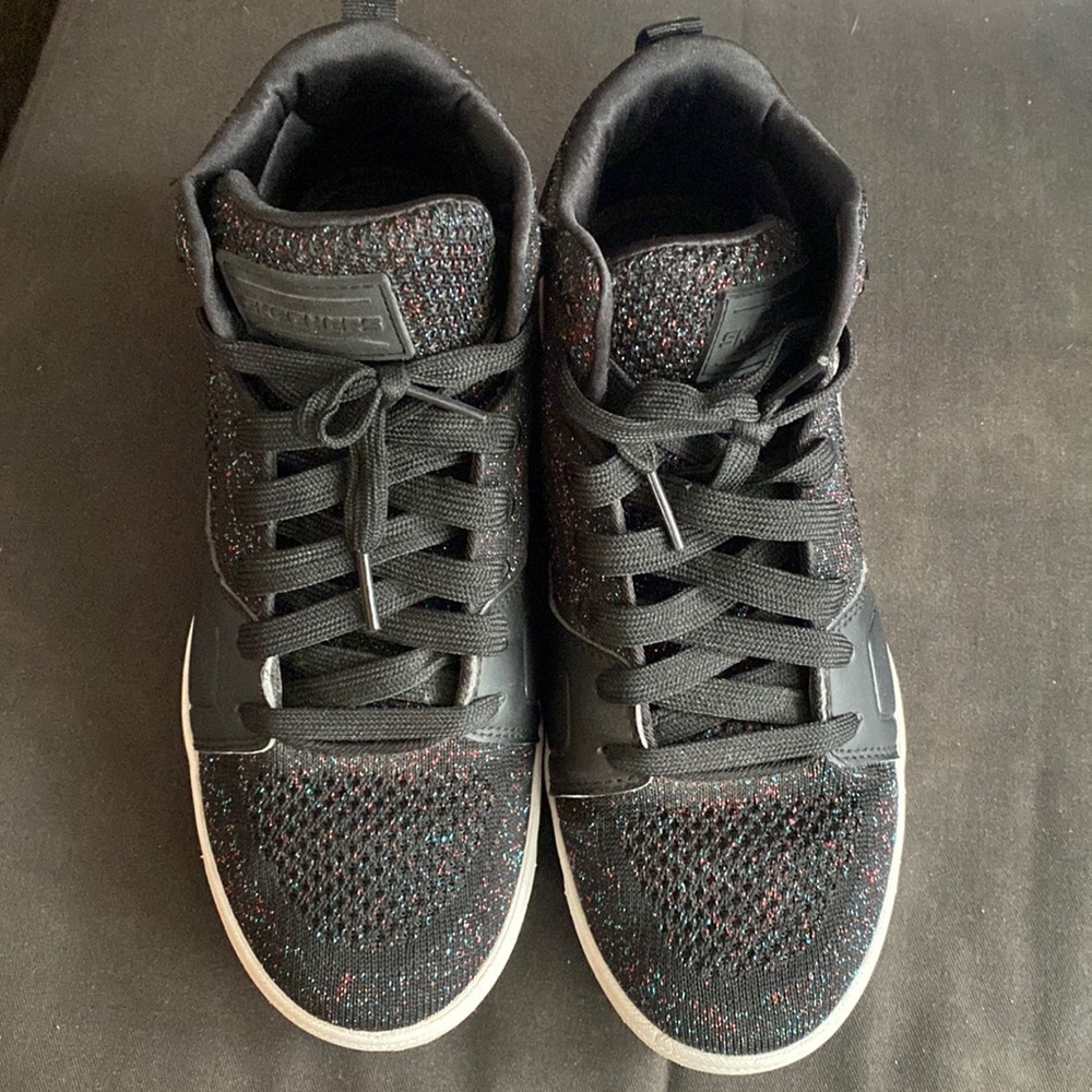 Skecher Hi Top Sneaker memory foam